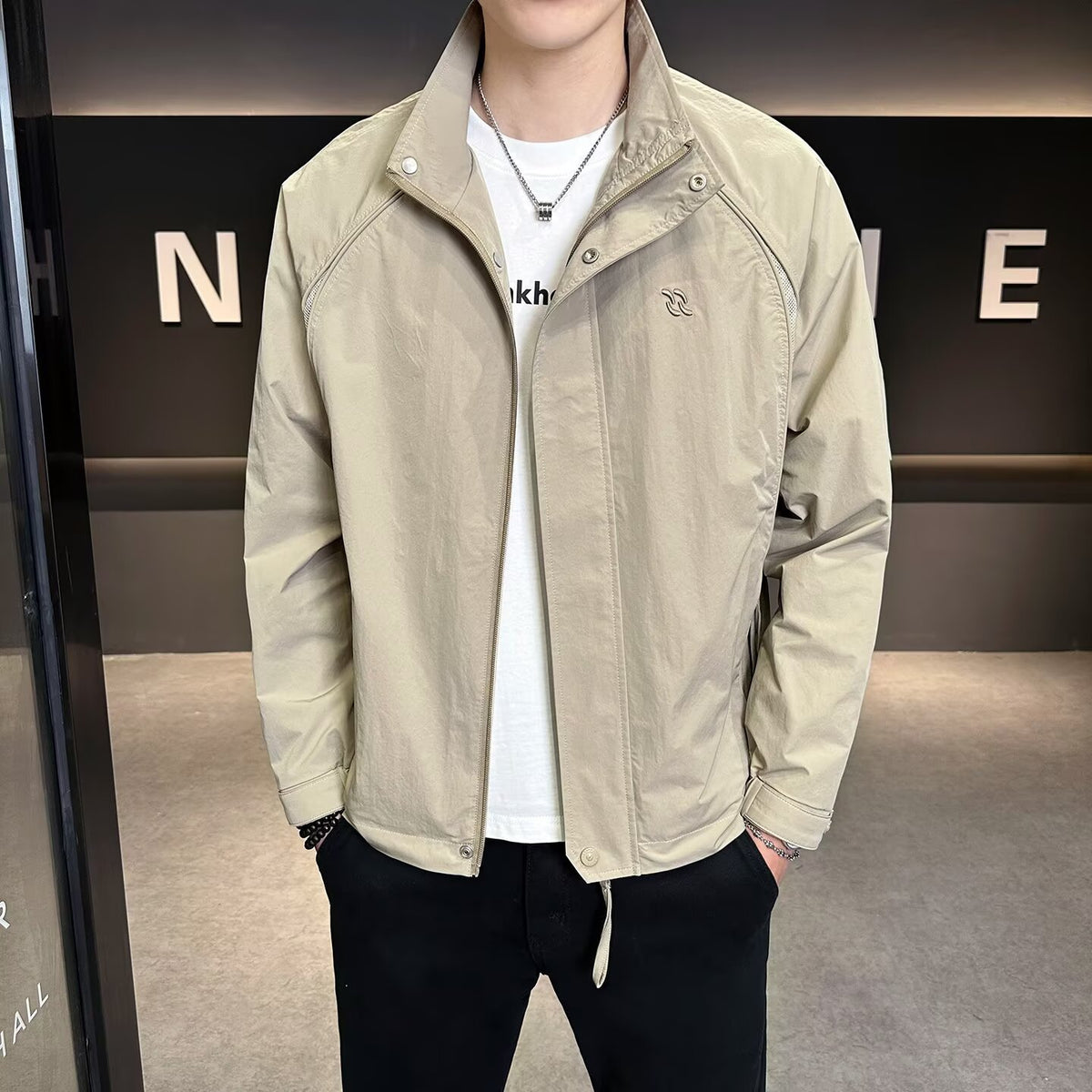Men's  Cargo Embroidery Windbreaker Jacket